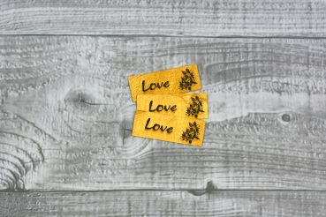 Label EP - Rose Love - gold